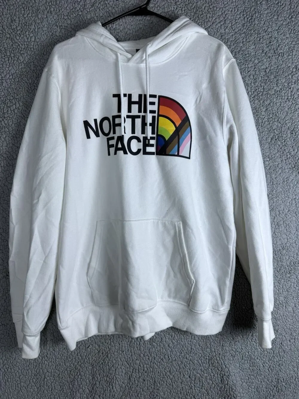 The North Face Hoodie Mens Large White Pullover Rainbow Graphic Sweatshirt